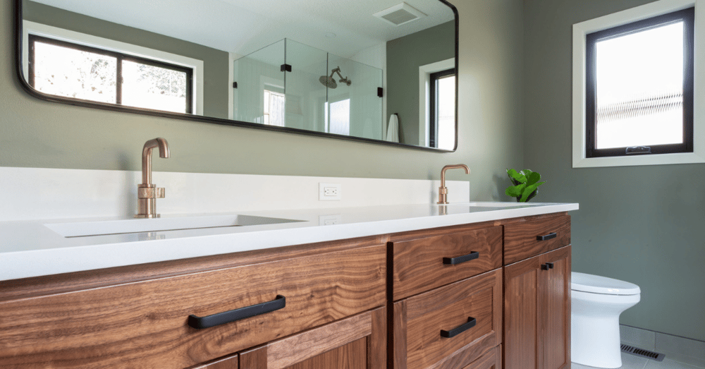 Bathroom Design Trends in 2022: What’s In and What’s Out