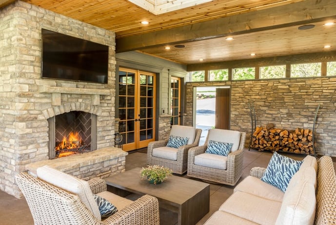 5 Must-Have Features in Outdoor Living Area Design in Portland