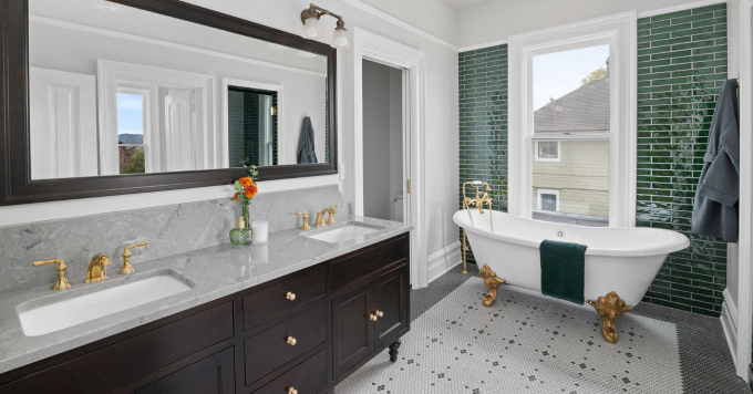 What are the benefits of a primary suite remodel