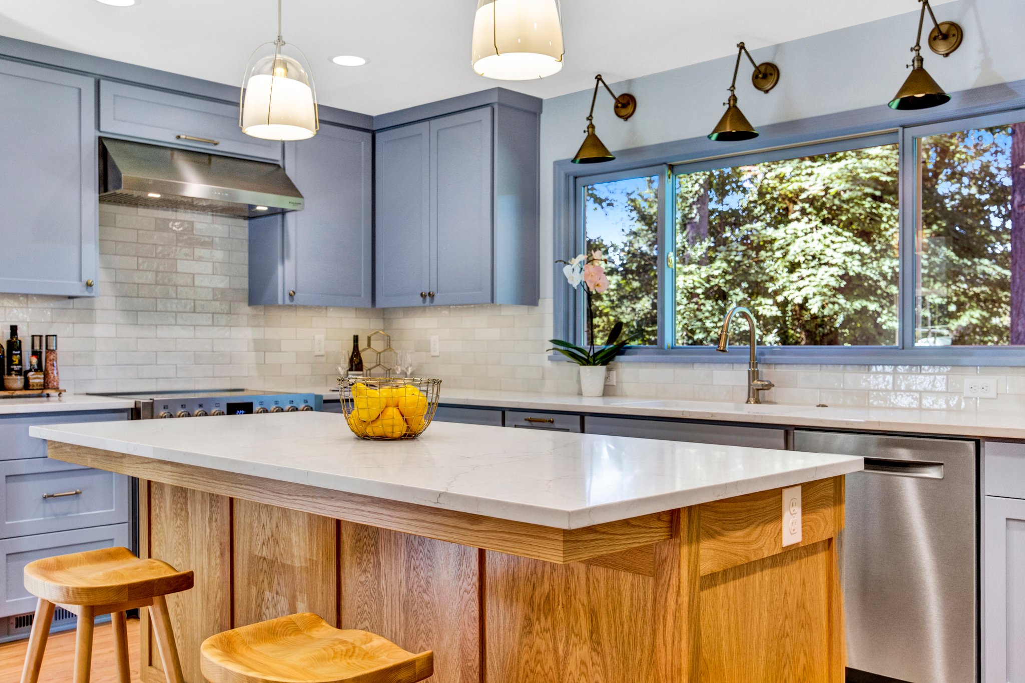 What should you ask a contractor before a kitchen remodel